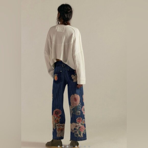 NWT We The Free Farm To Peach Jeans~ Barnyard Blue 🐥 🍑 - Picture 2 of 10